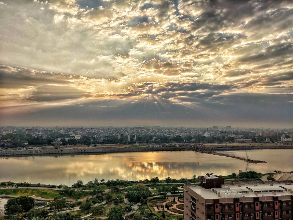 a large body of water surrounded by a city